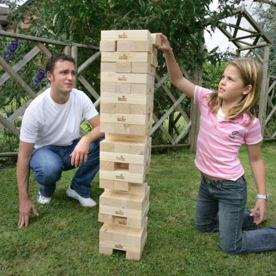 Giant Garden Games Hire Southampton - Giant Jenga Hire